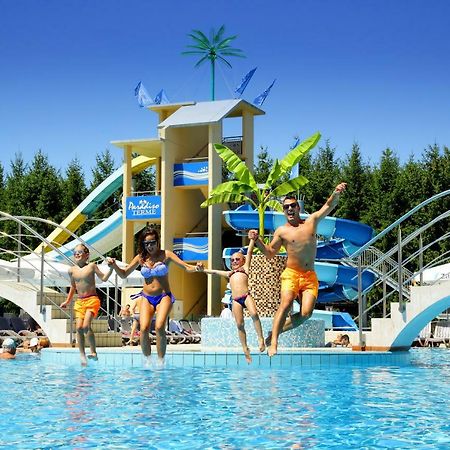 Honey Paradise Glamping Resort Dobova Exterior foto